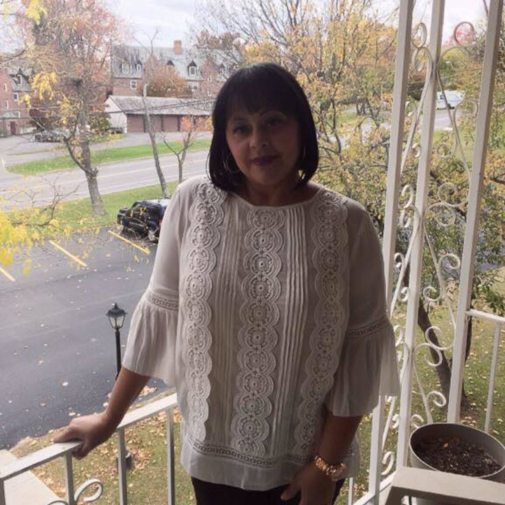 Meet your Posher, Luz